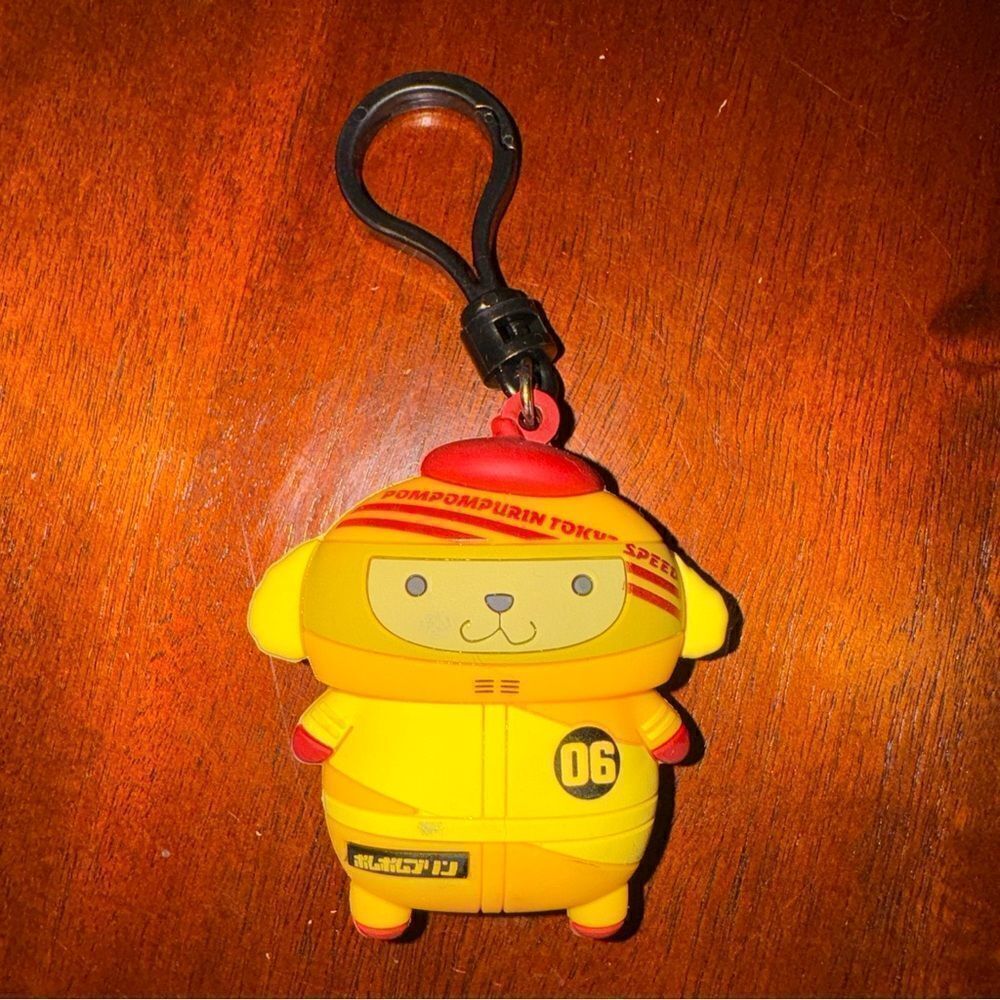 Sanrio Hello Kitty And Friends Popmpompurin Tokyo Speed Key Fob Bag Clip